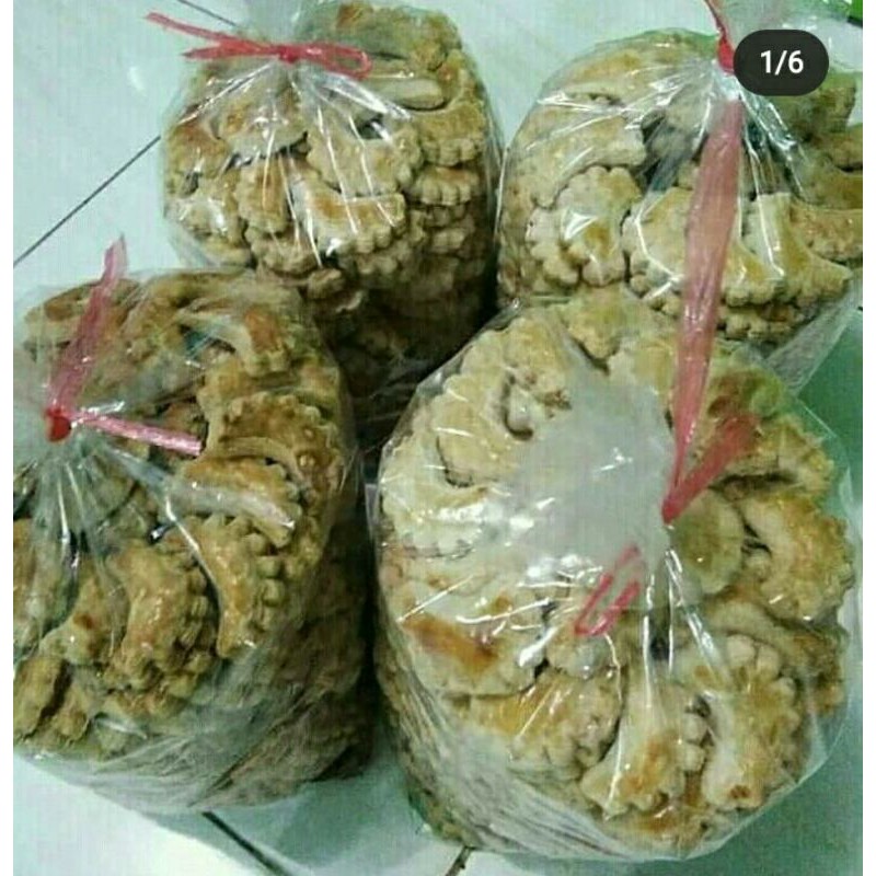 

kue aci santan kelapa khas karangnunggal Tasikmalaya