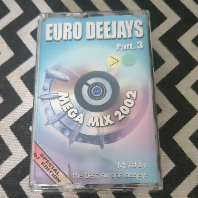 KASET PITA EURO DEEJAYS PART 3 MEGA MIX 2002