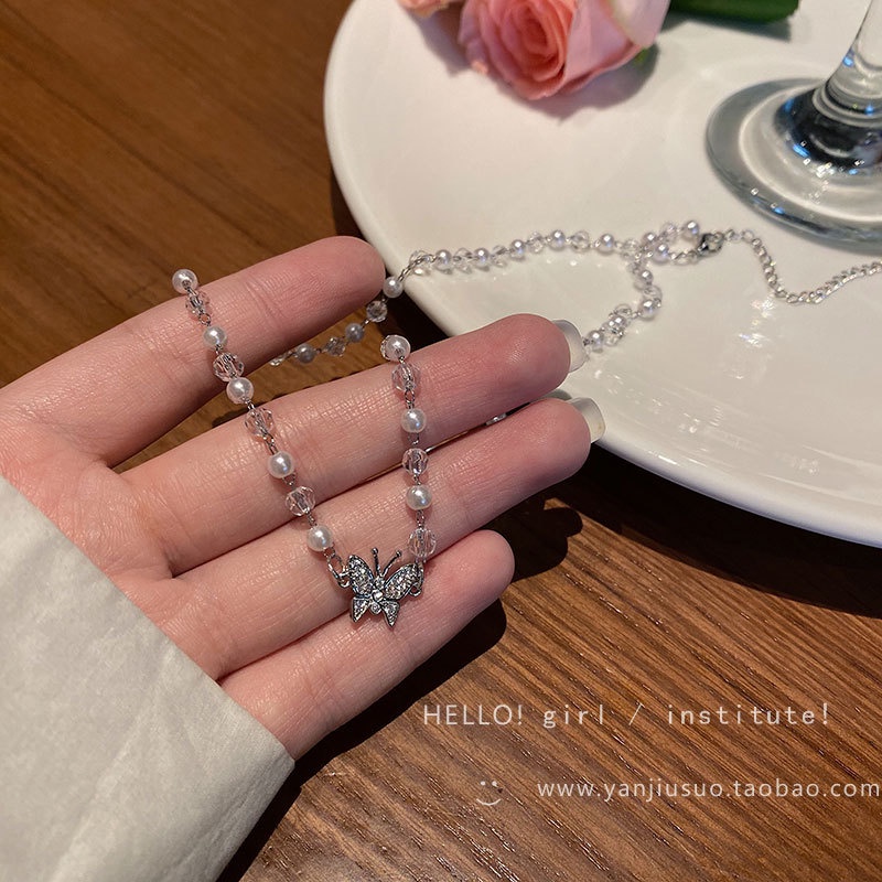 2021 baru Crystal Pearl Kalung kupu-kupu wanita musim panas niche desain sederhana temperamen kalung