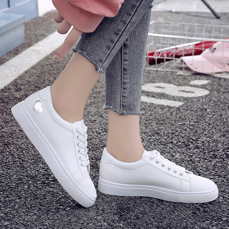 RYS - Cute Heart Sepatu Canvas Wanita Fashion Casual - Ori Import