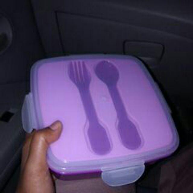 Tempat Makan Sekat 3 Golden Sunkist