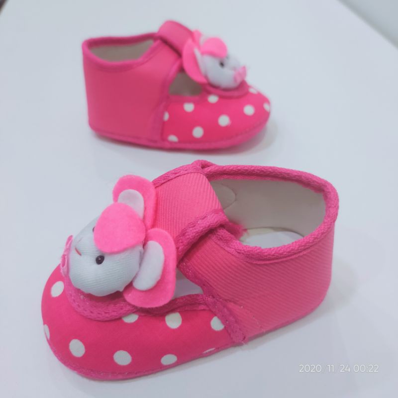 SEPATU BABY PEREMPUAN