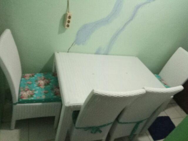 Set Kursi Meja Makan Rotan Sintetis Rainbow Bogor Cibinong