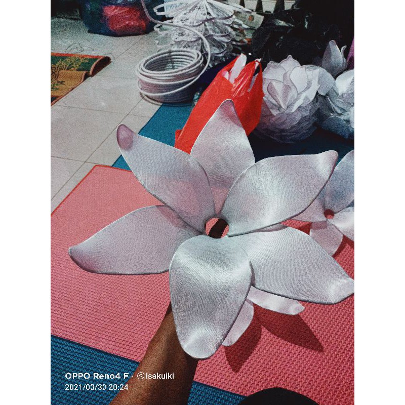 Kelopak Lampu Dekorasi