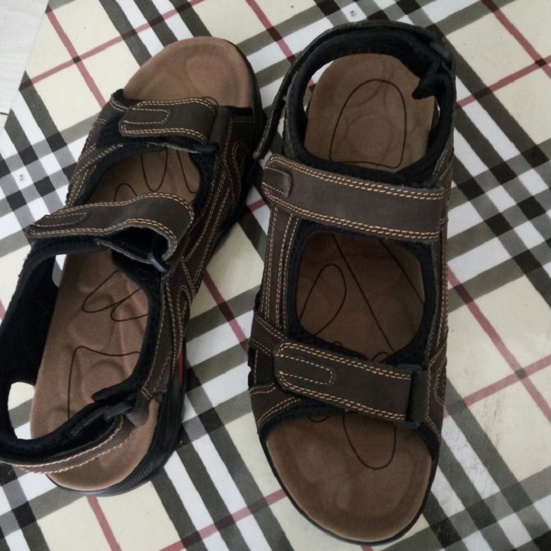 Sandal Hiking Gunung Pria Original Sendal Kulit Asli Cowok Sepatu Santai Outdoor Keren Adventure Laki Laki Terbaru 057