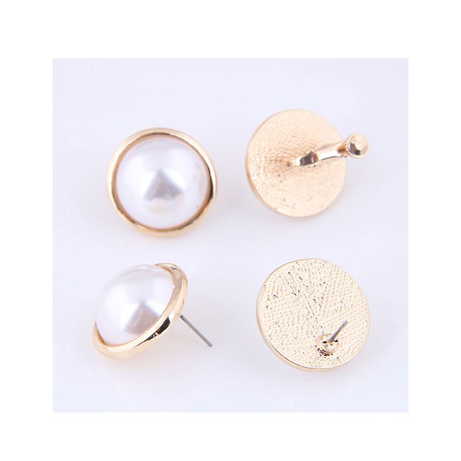 LRC Anting Jepit Dan Tusuk Fashion Gold Pearl Ear Clip Earings A59180