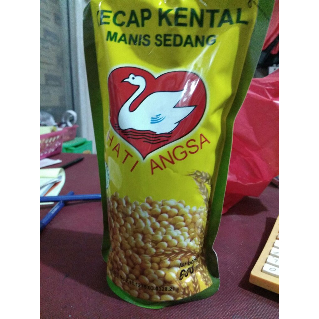 

KECAP MANIS HATI ANGSA 600 ML REFILL