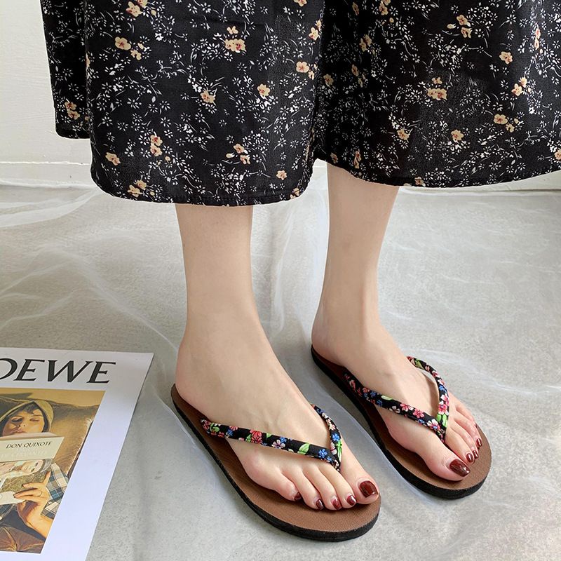 SANDAL WANITA KOREA RINGAN KUAT ANTI SLIP