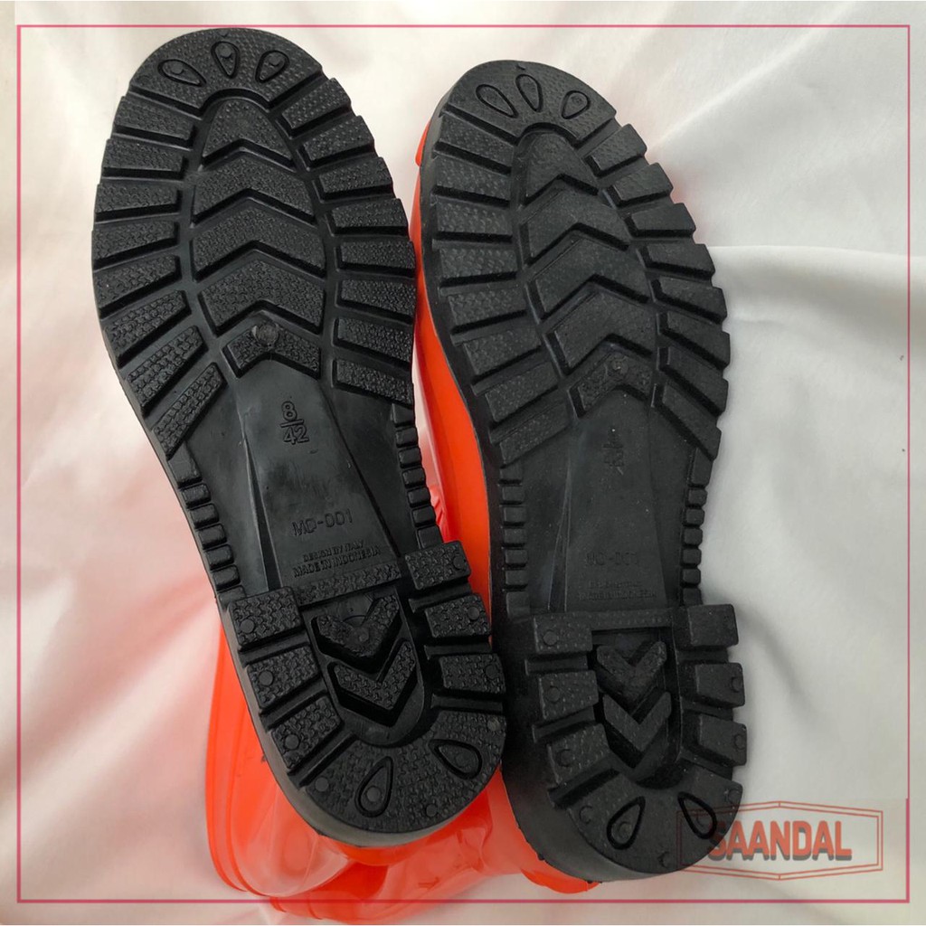 Sepatu Boot Safety Pertanian Perkebunan Lentur Kuning Orange Hitam Mackers Tinggi Anti Air (HARGA SATUAN)