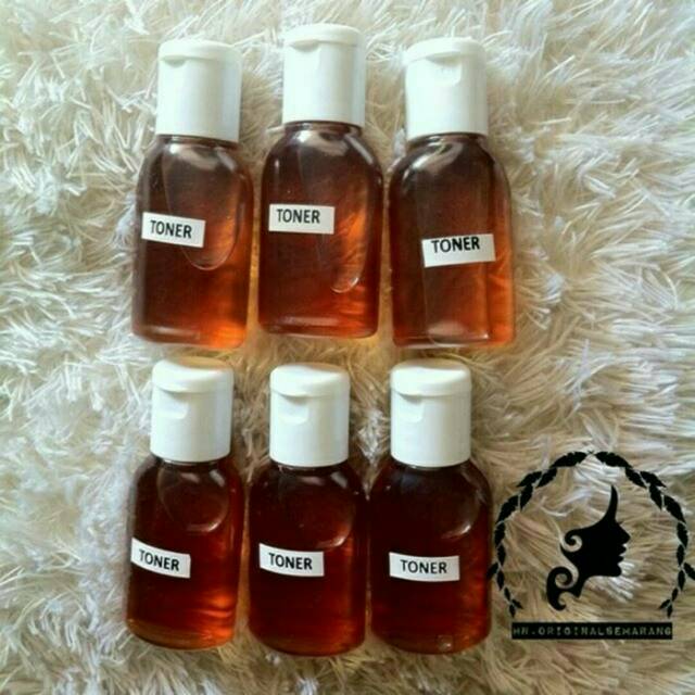 Toner Strong 30ml Khusus Flek Hitam (mengalami pengelupasan ya)