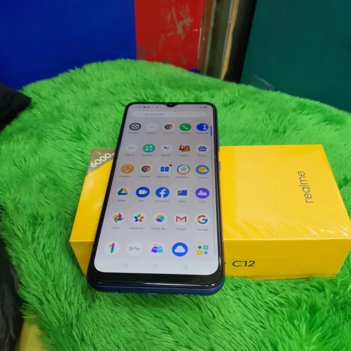 hp realme C12 3/32GB fullset mulus mantap - Biru laut