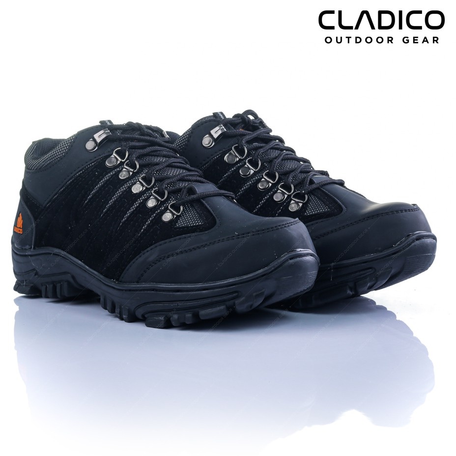 Sepatu Safety Boots Tracking Pria Ujung Besi Proyek Industri Cladico Coupe Low