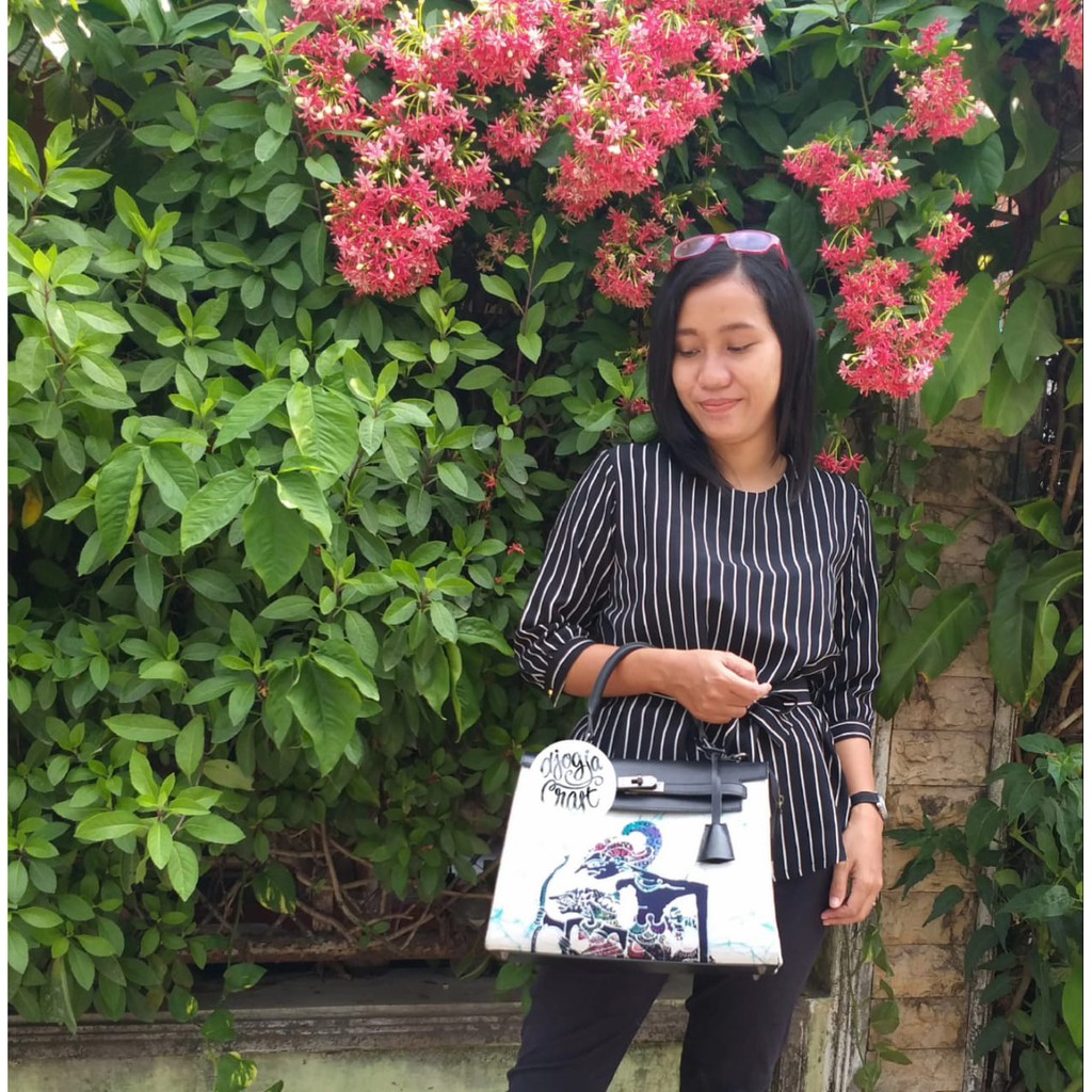 Tas Kulit Pull Up Batik Tulis Wayang