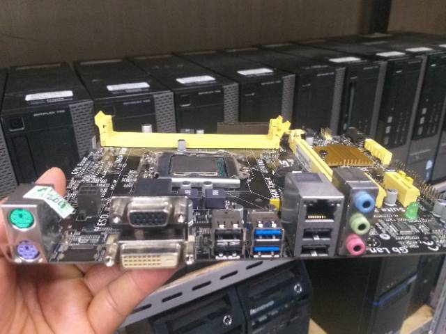 Motherboard ASUS H81M E,C,D Haswell Soket 1150