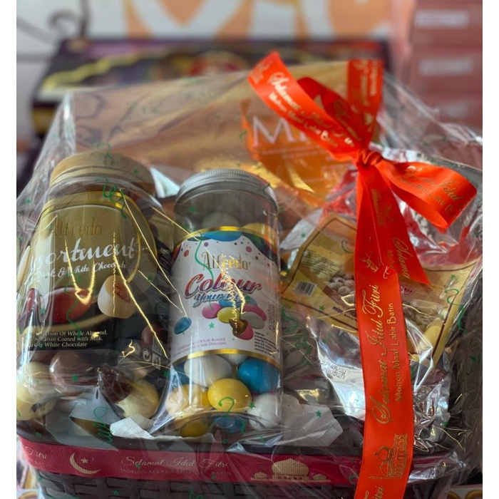 

Coklat Lebaran - Parsel Coklat Lebaran 365K