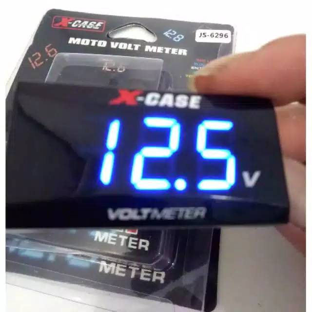 VOLT METER AKI DIGITAL/VOLT METER