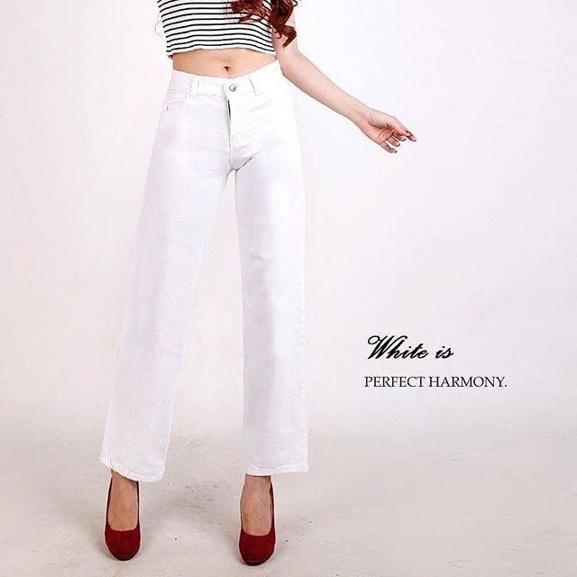 FIONA CULLOTES WHITE