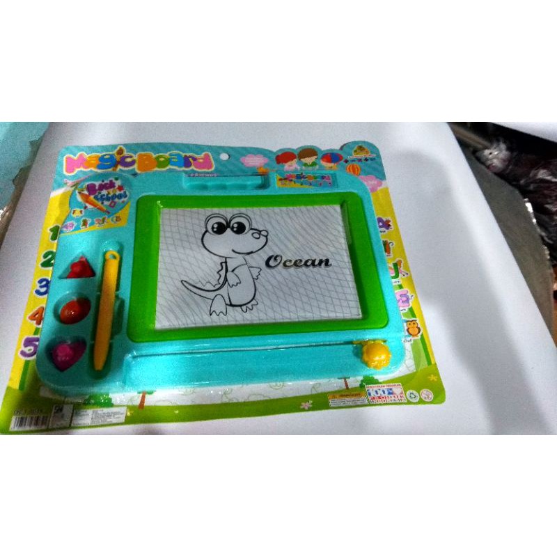 

MAINAN ANAK PAPAN TULIS/MAGIC BOARD PAPAN TULIS MAGNET