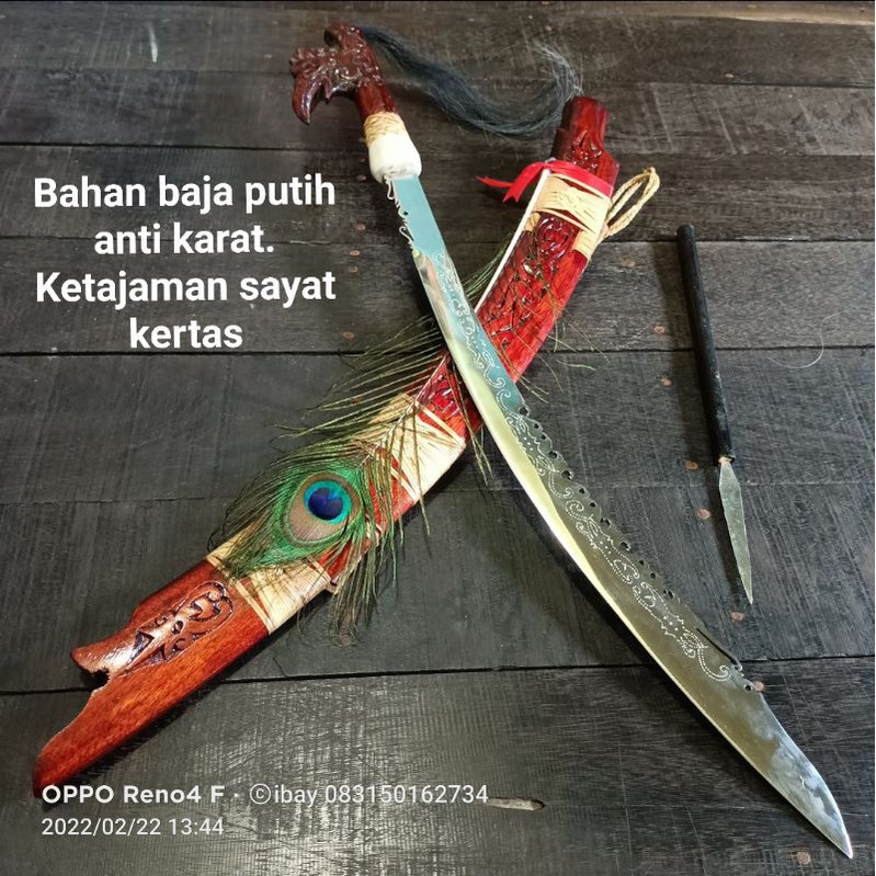 Mandau Senjata Dayak Asli kalimantan. Motif Lais/Jimpul