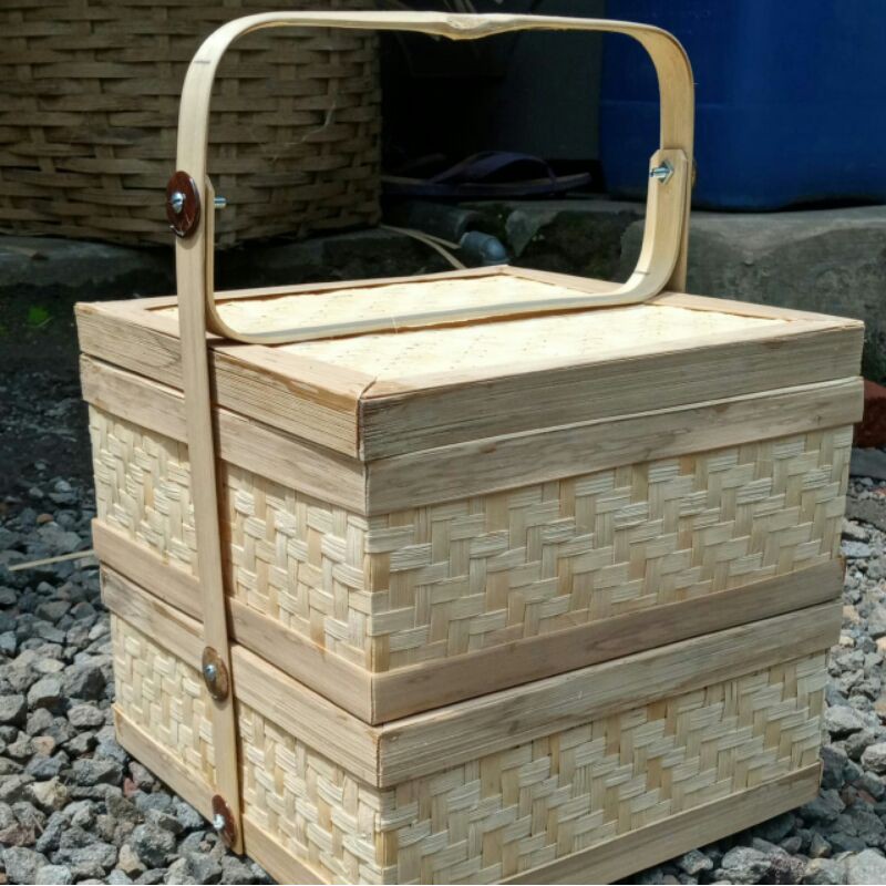 Jual Rantang Hampers Persegi dari Bambu Susun 2 Ukuran 30 cm Anyaman