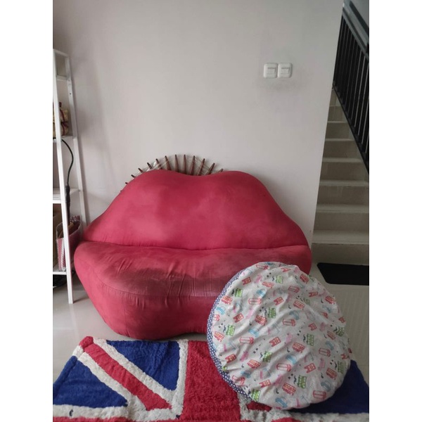 Sofa Minimalis Bibir Lips 2 Seat Bekas Preloved
