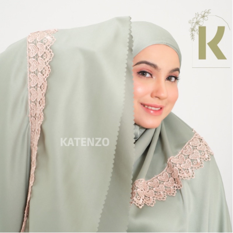 Mukena Dewasa Lasercut Renda Susun Mewah Satin Velvet