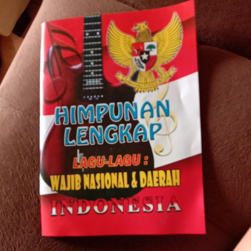 Kumpulan lagu wajib nasional dan daerah
