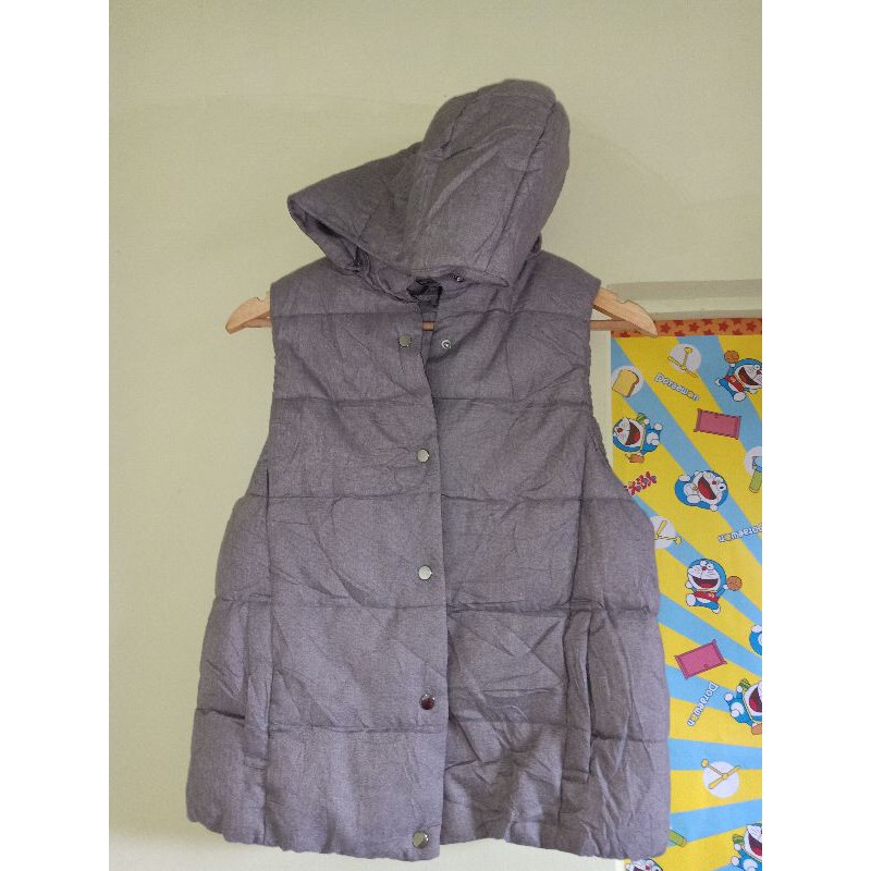 PRELOVED VEST/VEST UNIQLO/HOODIE VEST