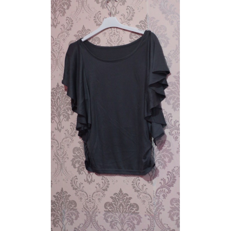 atasan tangan renda model korea