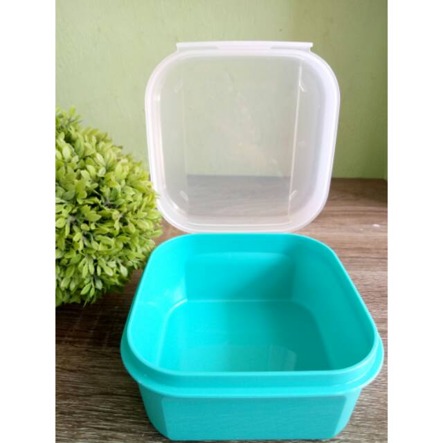 Mini signature tupperware