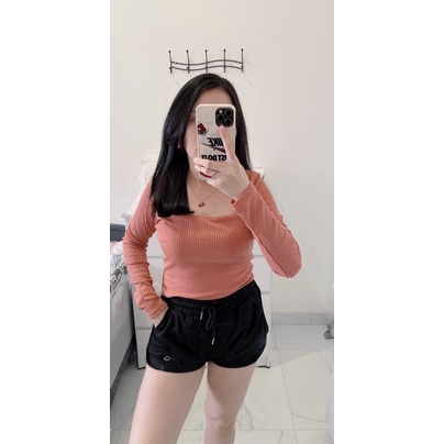 atasan wanita polos lengan panjang rajut square  import.croptop polos wanita lengan pjg import.top lengan panjang polos murah kekinian.top lengan pjg leher square