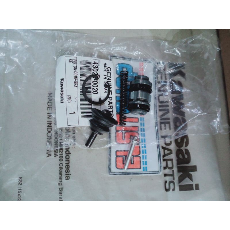 PISTON COMP BRAKE SEAL MASTER REM DEPAN Z1000 ABS