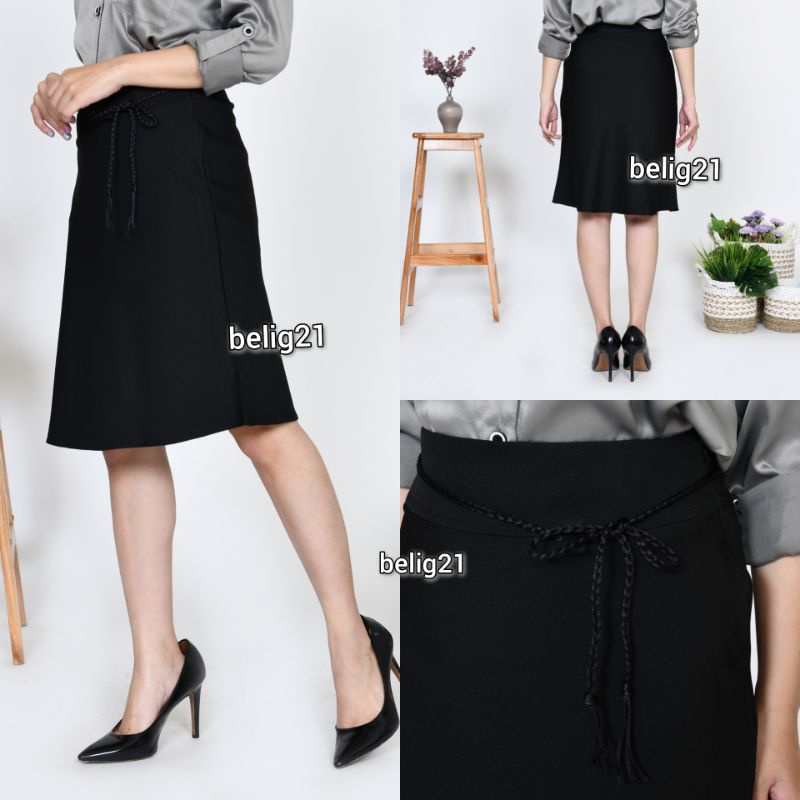 Rok Pendek Wanita Model a / Rok Kerja Hitam Bahan Polos / Rok Kantor Formal line a / Rok