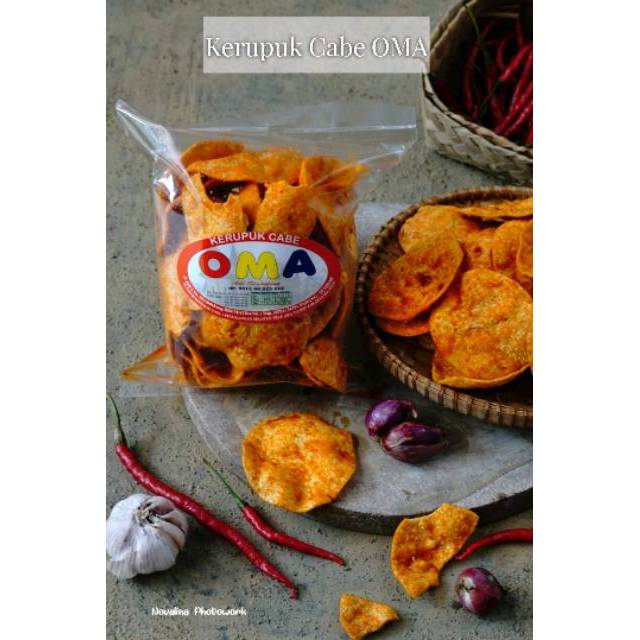 

KERUPUK CABE OMA / keripik opak balado / oleh oleh padang minang / keripik balado