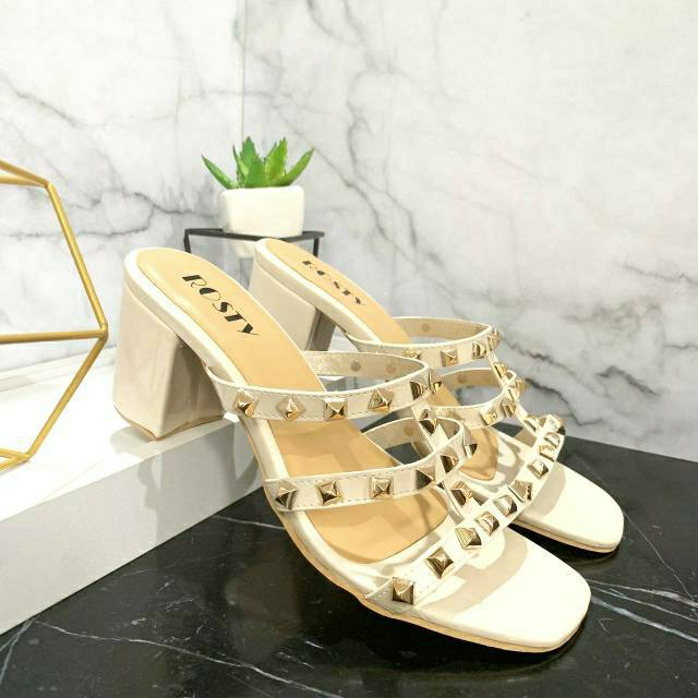 HEELS VALENTINO NAGITA -V PUMP HEELS STRAP STUDDED 5160-6