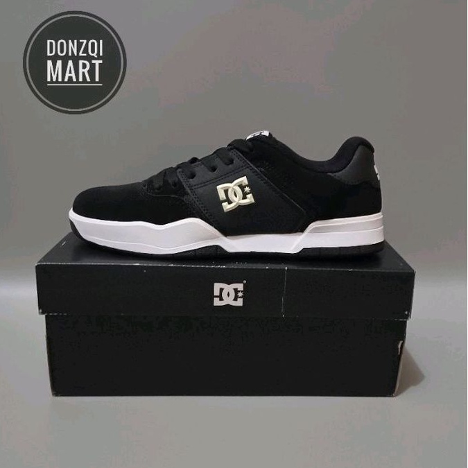 dc shoes central black