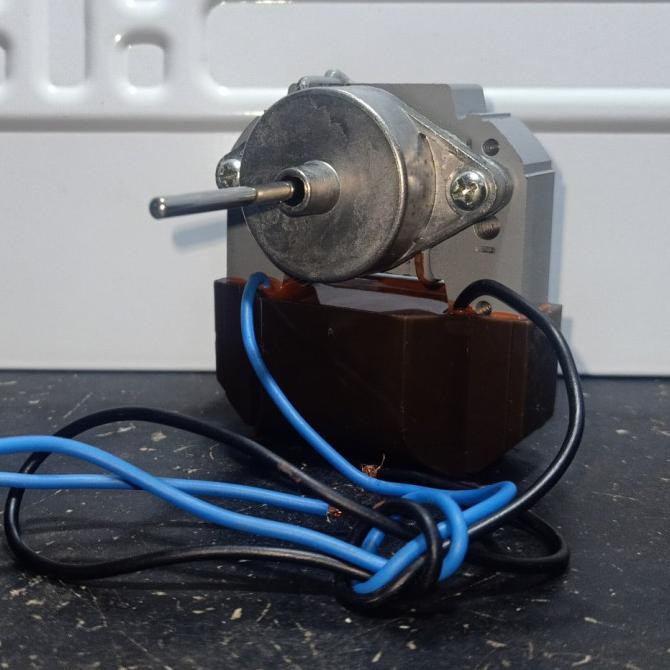 Motor fan kulkas 2pintu Toshiba