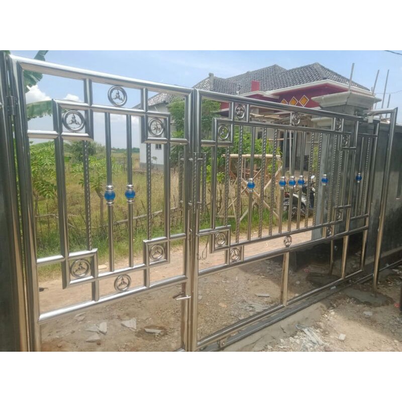 pintu pagar gerbang rumah stainless