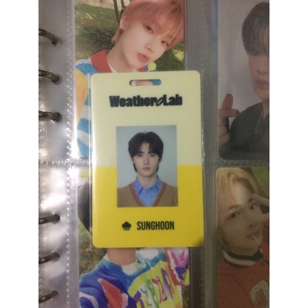 Photocard id card season greeting 2022 sunghoon