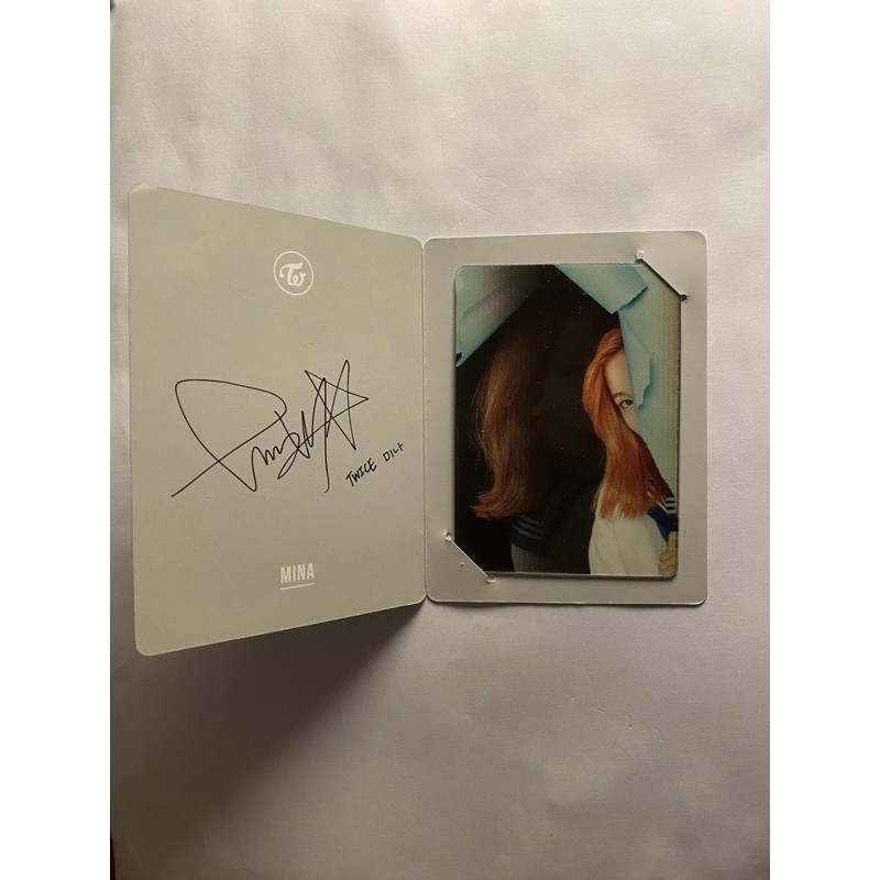 Twice Mina Page Two Lenti (official)