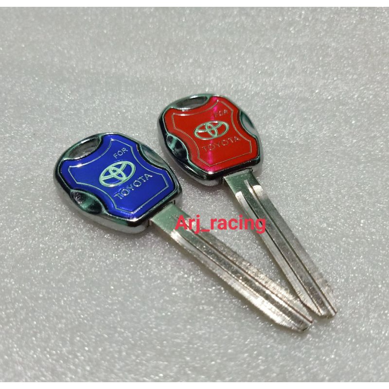 TERLARIS bahan kunci duplikat variasi mobil toyota innova,avanza,kijang capsul/krista,vios,yaris