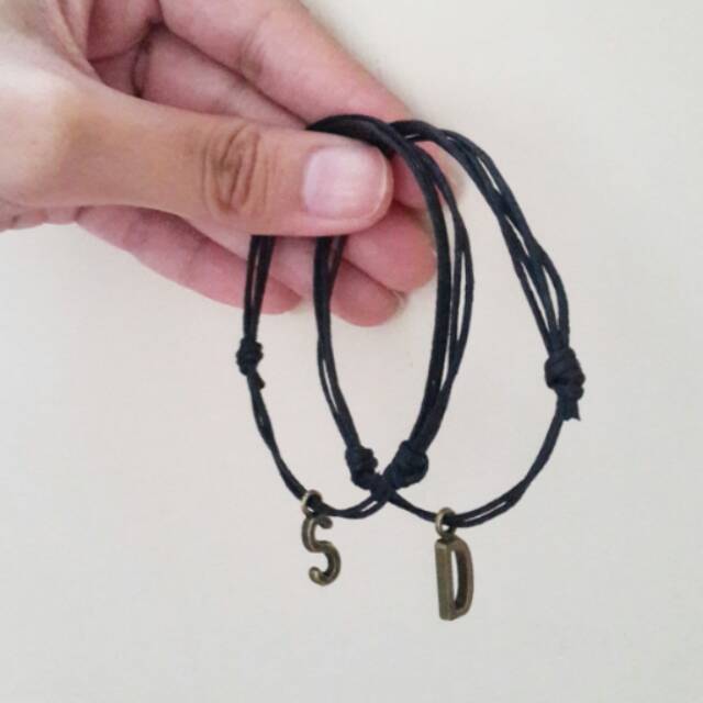 SIMPLE INITIAL 2 STRINGS (gelang nama / gelang inisial / gelang unisex / gelang couple)