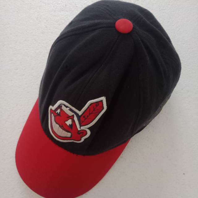 Topi mlb preloved