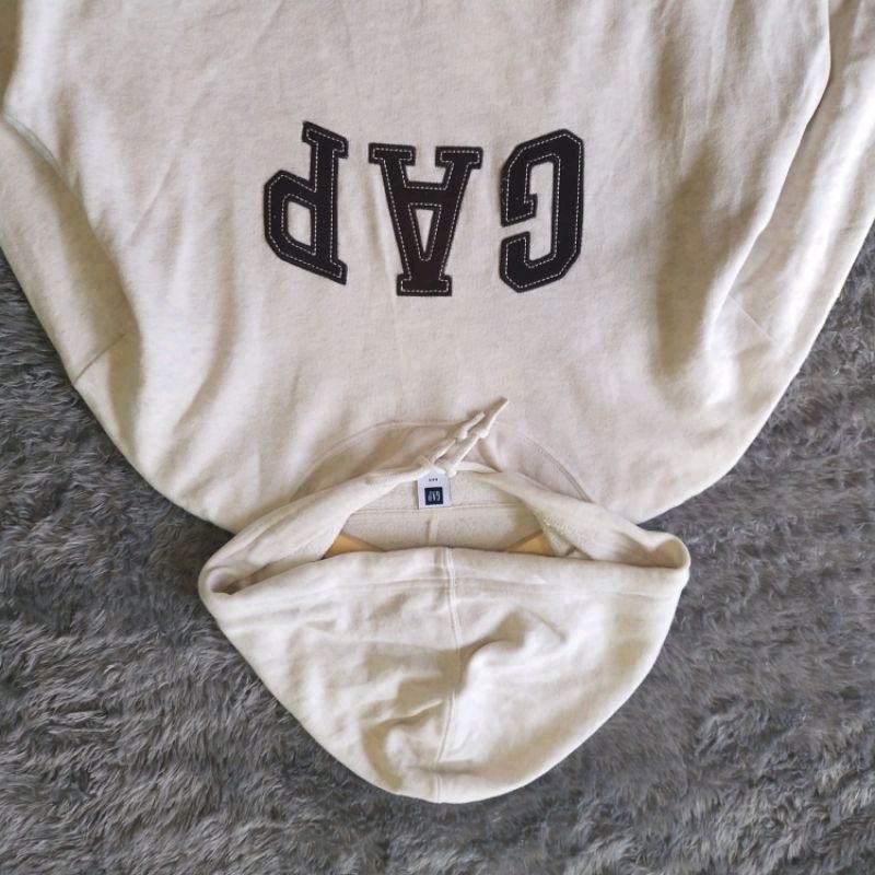 Hoodie gap putih