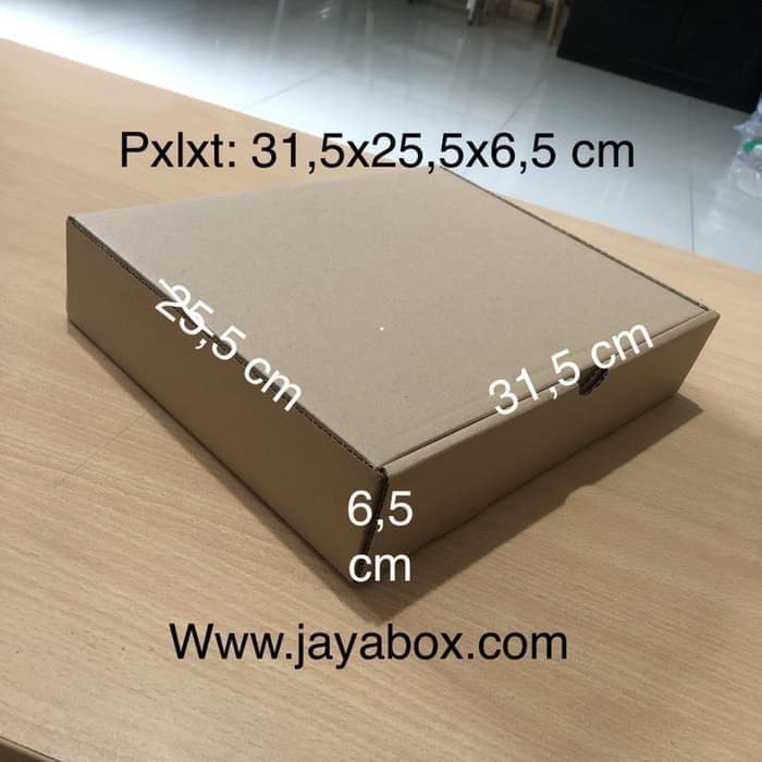 

kardus/kotak/box Pizza 31,5cmx25,5cmx6,5cm. Min. order 10pcs