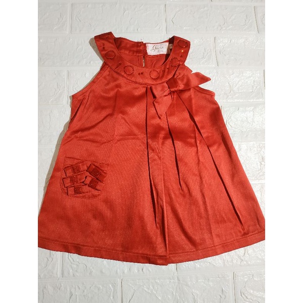 Preloved Dress Guess