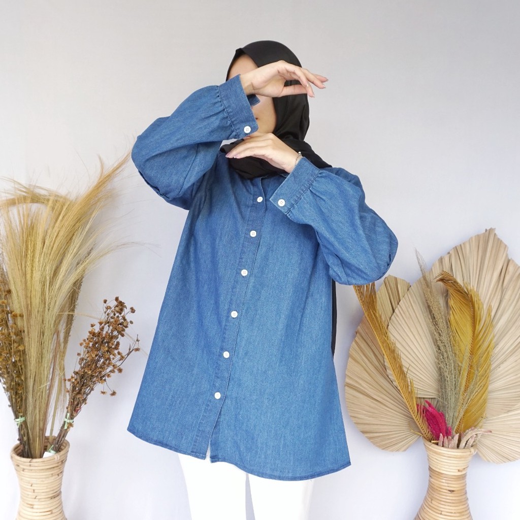 KEMEJA JEANS // KEMEJA JEANS WANITA // KEMEJA JEANS OVERSIZE // KEMEJA JEANS CASUAL