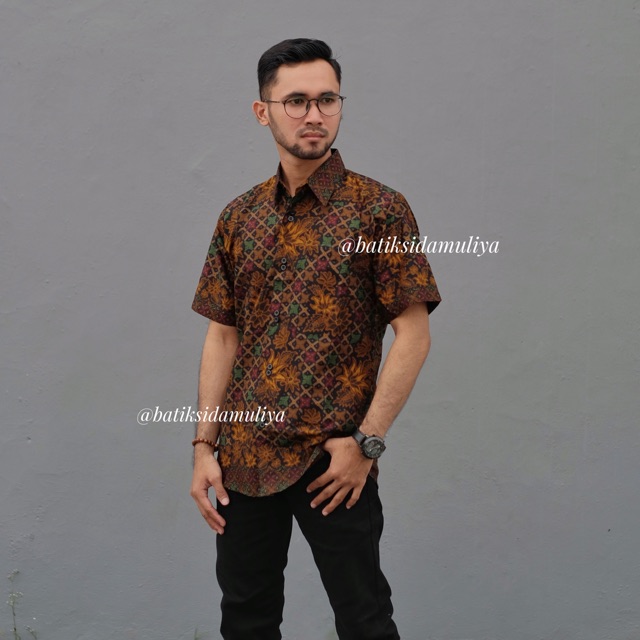 Sidamuliya Batik Kemeja Pria Slimfit Premium Birendra Lengan Pendek