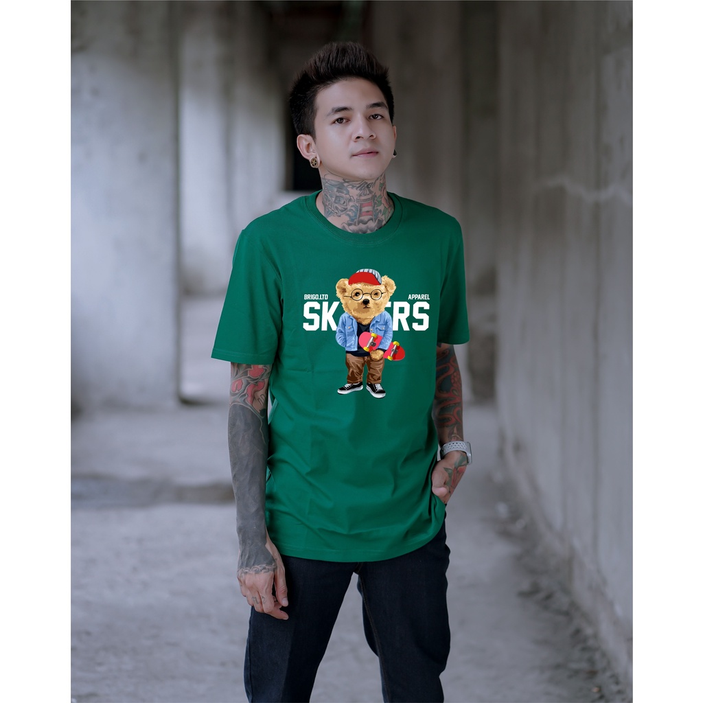 Kaos Distro BRIGO Beruang Skateboard || BRIGO Kaos Lengan Pendek Bear Skateboard || Kaos Katun Combed M-XL ( Pria &amp; Wanita )