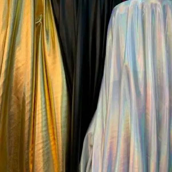 Sudah READY.. kain backdrop glossy latex melar street gold, hitam dan silver hologram